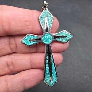 Vintage Mexico Crushed Turquoise Chip Inlay Cross Pendant Necklace 24in